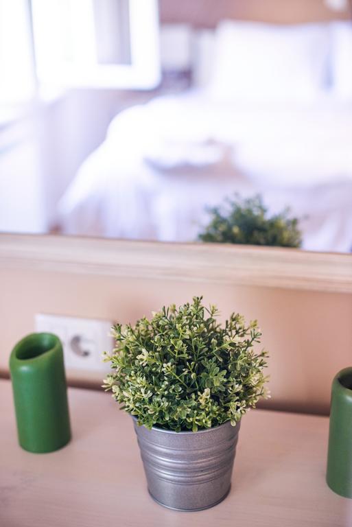 Crown Apartment - Your Royal Stay Belgrade Extérieur photo