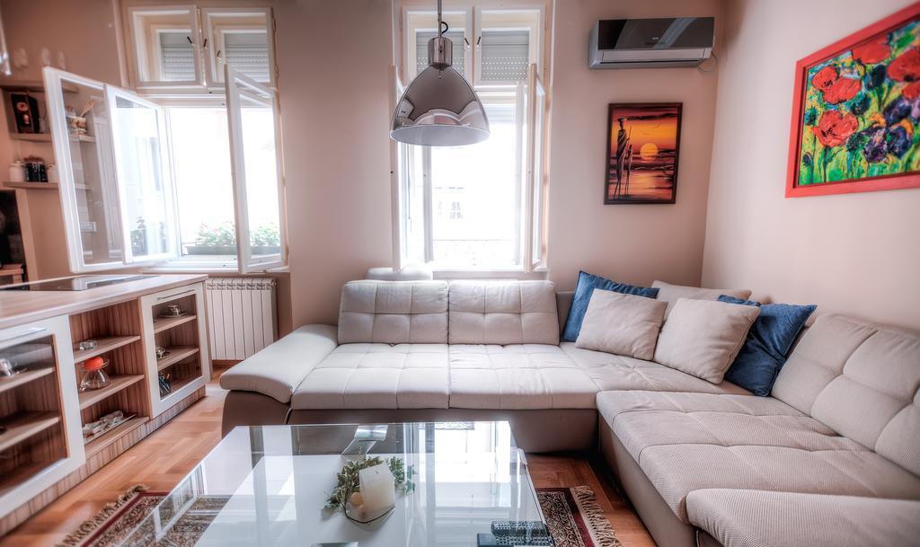 Crown Apartment - Your Royal Stay Belgrade Extérieur photo