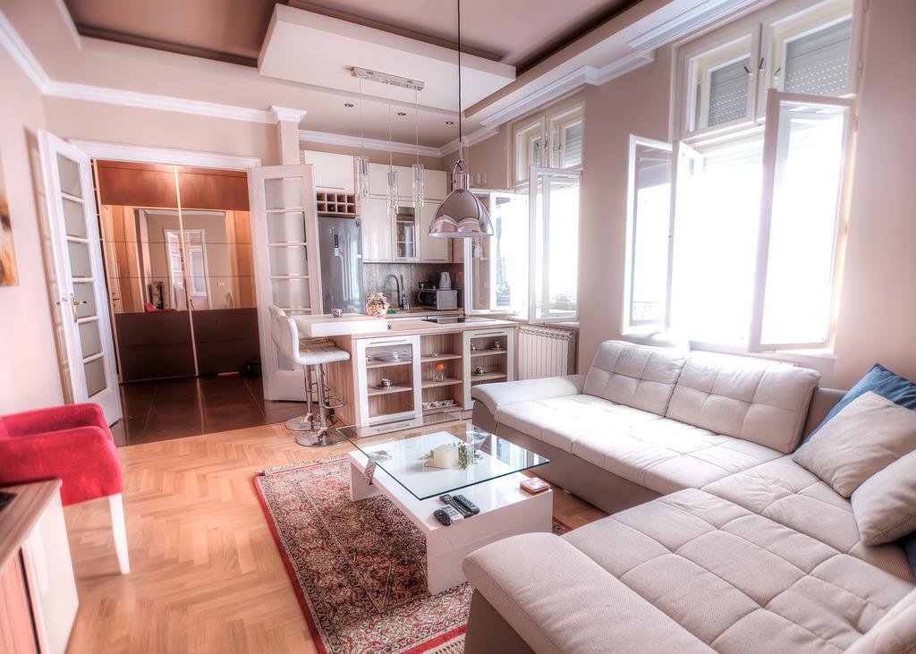 Crown Apartment - Your Royal Stay Belgrade Extérieur photo